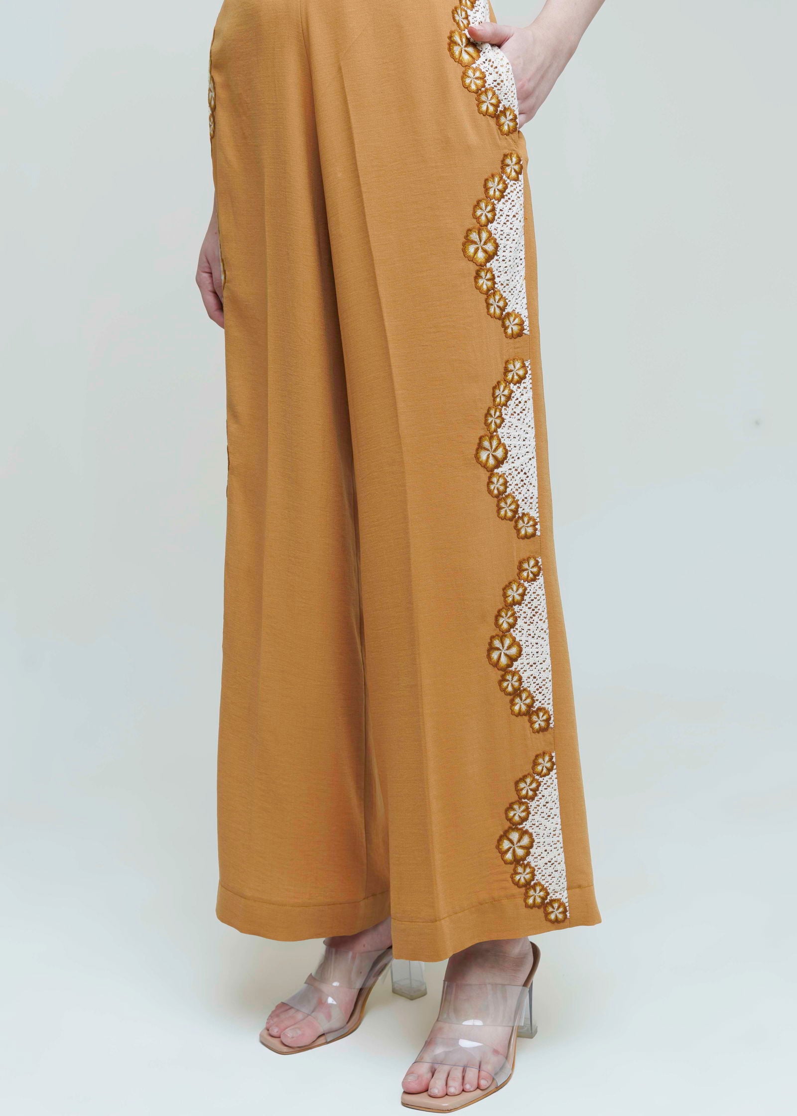 FERN CROP TOP AND PANTS SET