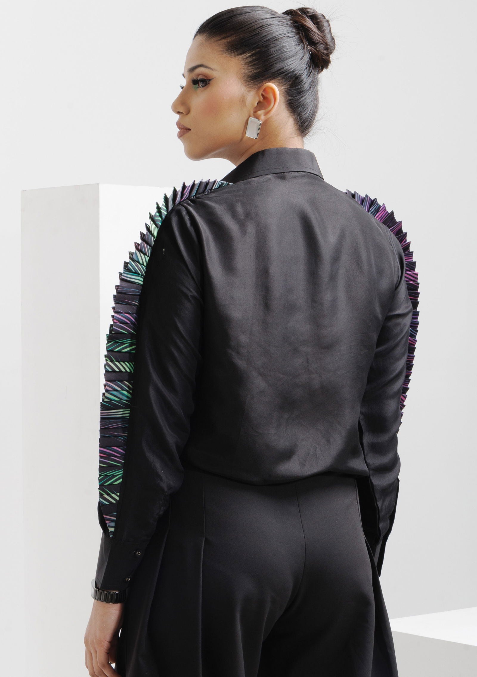 PLEATED WAVES SHIRT