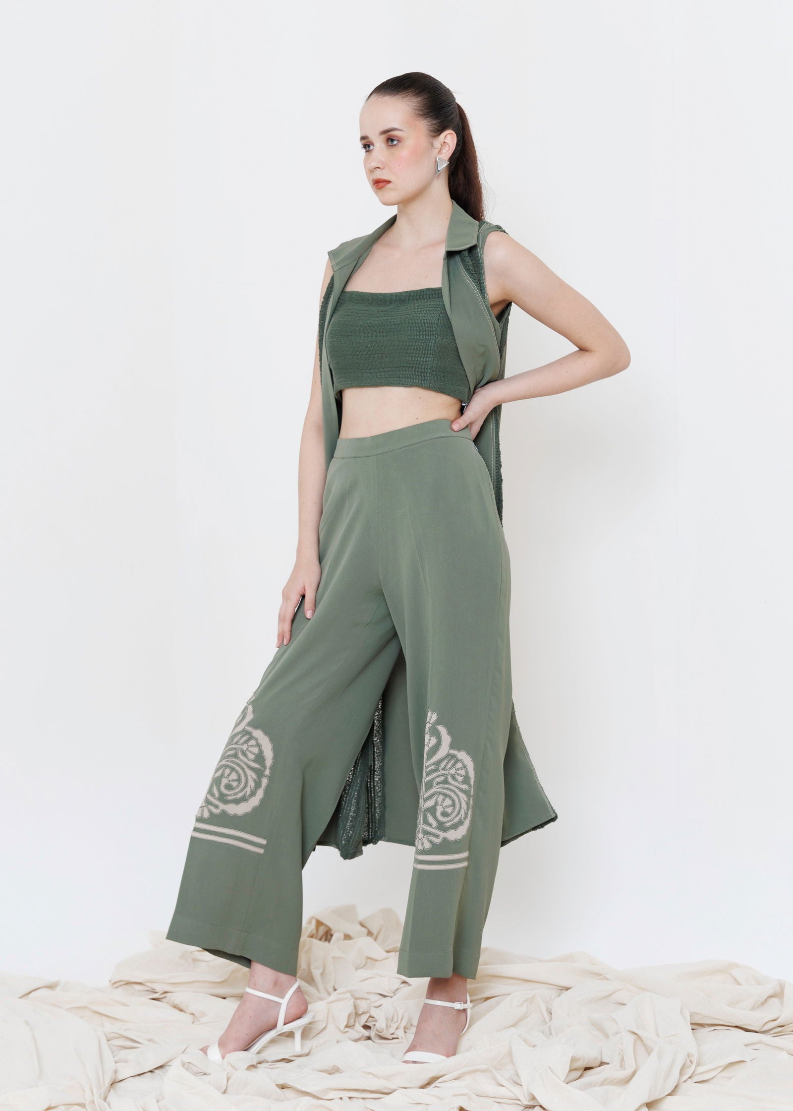 ROMANIA PATCH PANTS