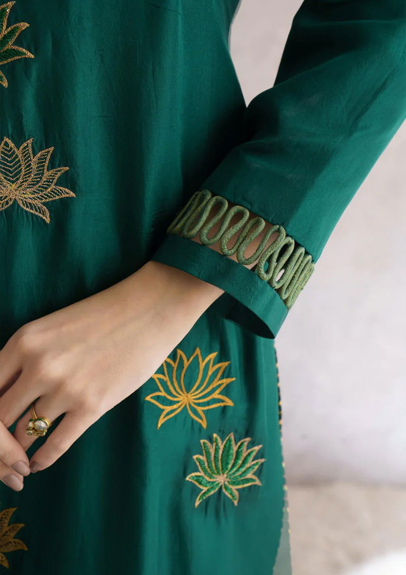 Lush Lotus Kurta Set