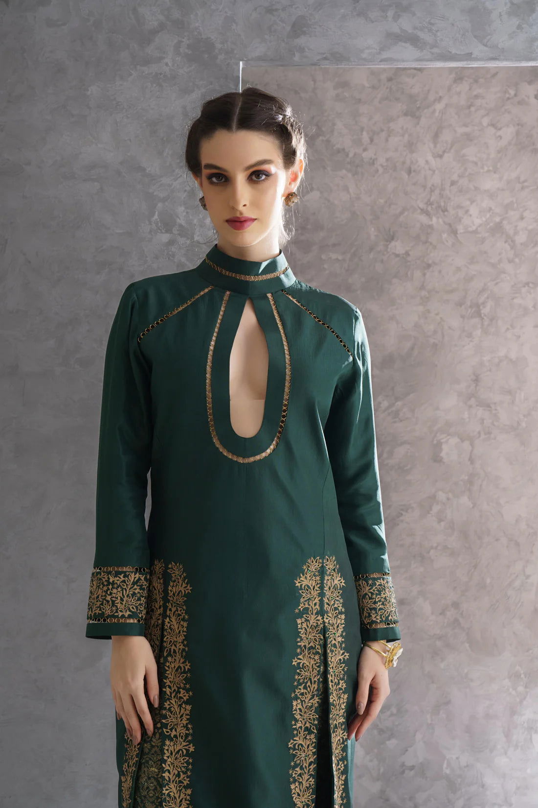 Nurvi Kurta Set