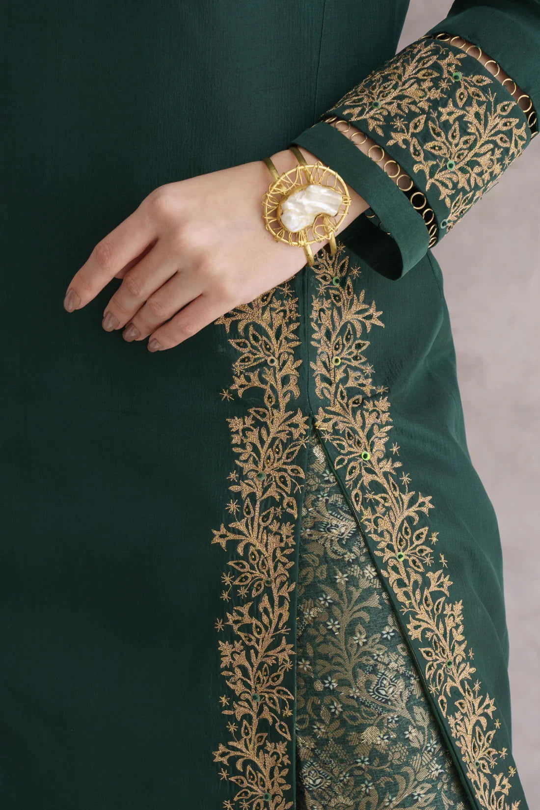 Nurvi Kurta Set